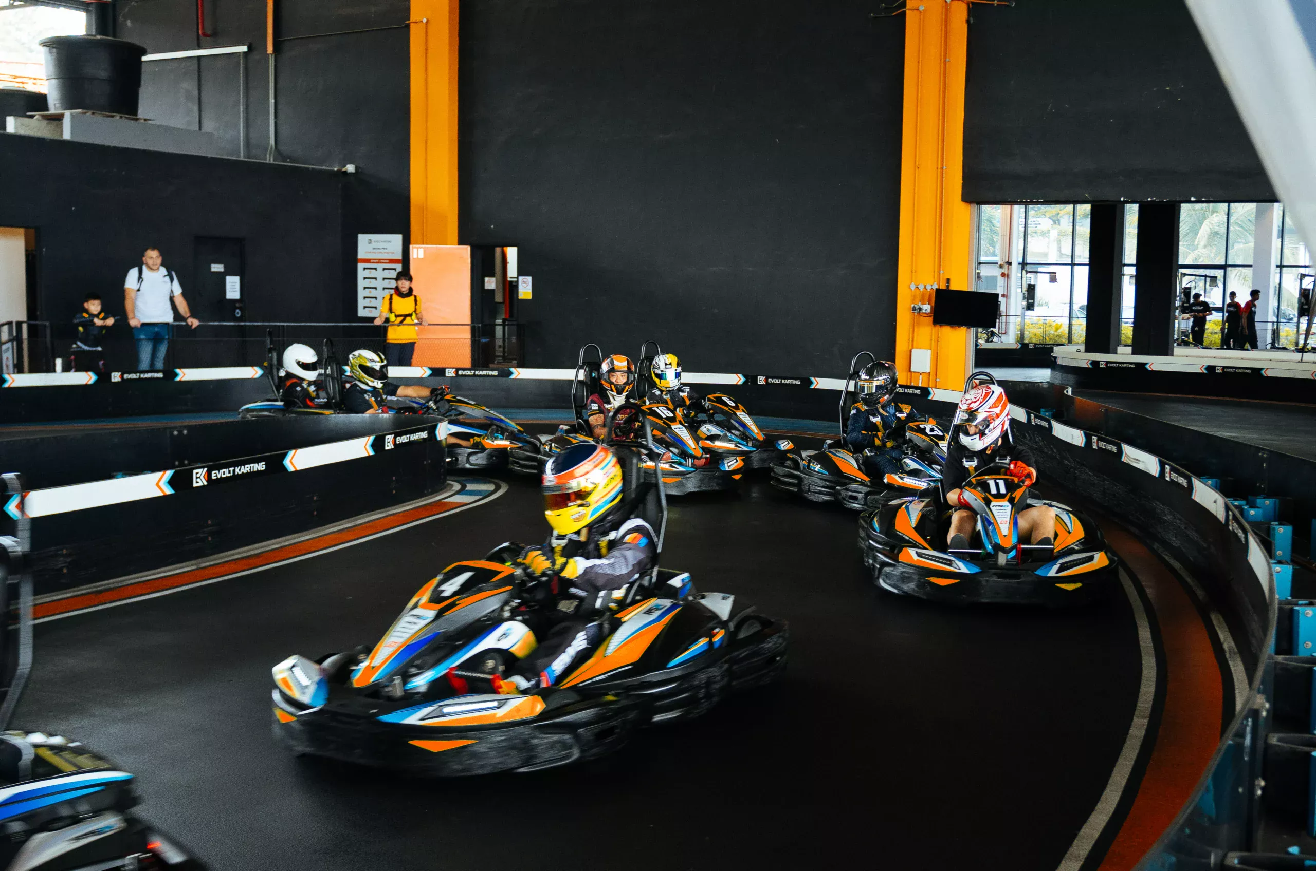 EVOLT KARTING & VR LASER TAG